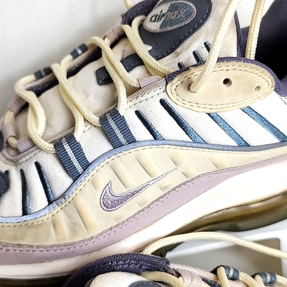 Nike Air Max Size 9 Women's - Picture 8 of 12